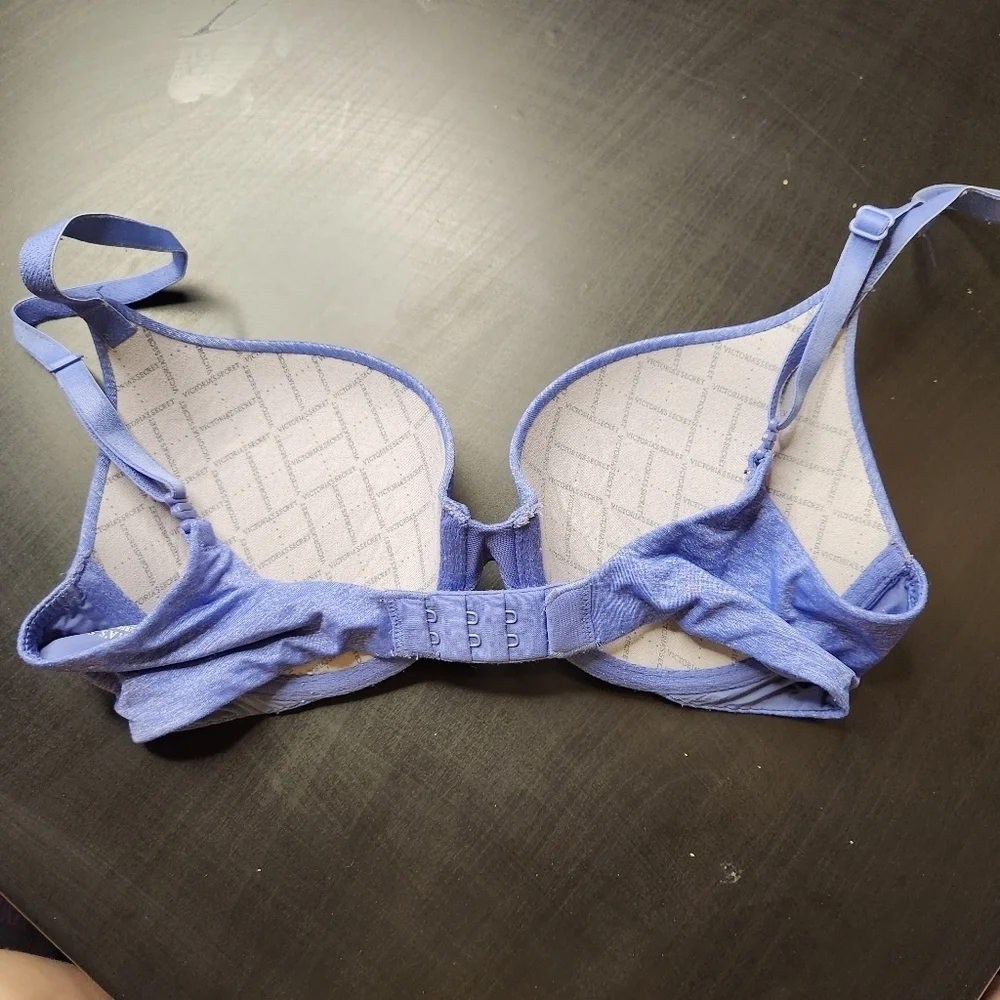 Victoria's Secret 32C Blue Padded Perfect Coverage